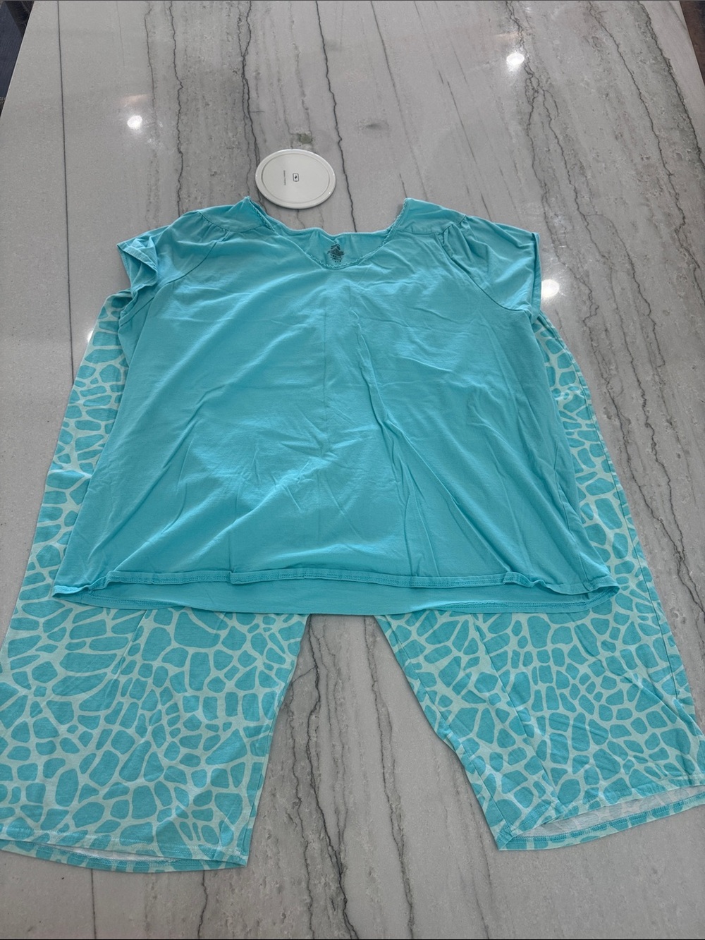 Relaxed Turquoise Short-Sleeve Pajama Set with Printed Pants